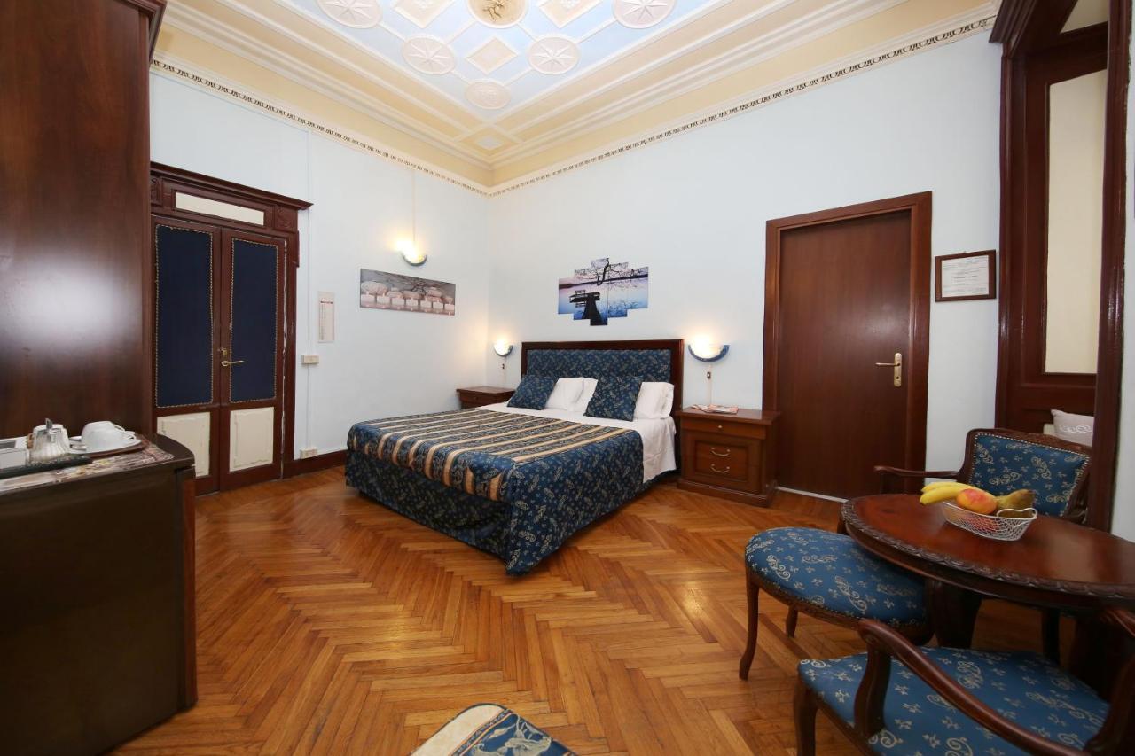 Tibullo Guesthouse Рим Екстер'єр фото